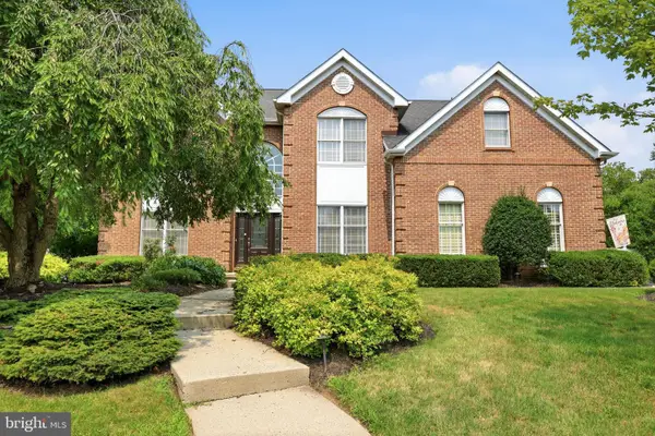 1224 Bridle Estates Dr, YARDLEY, PA 19067