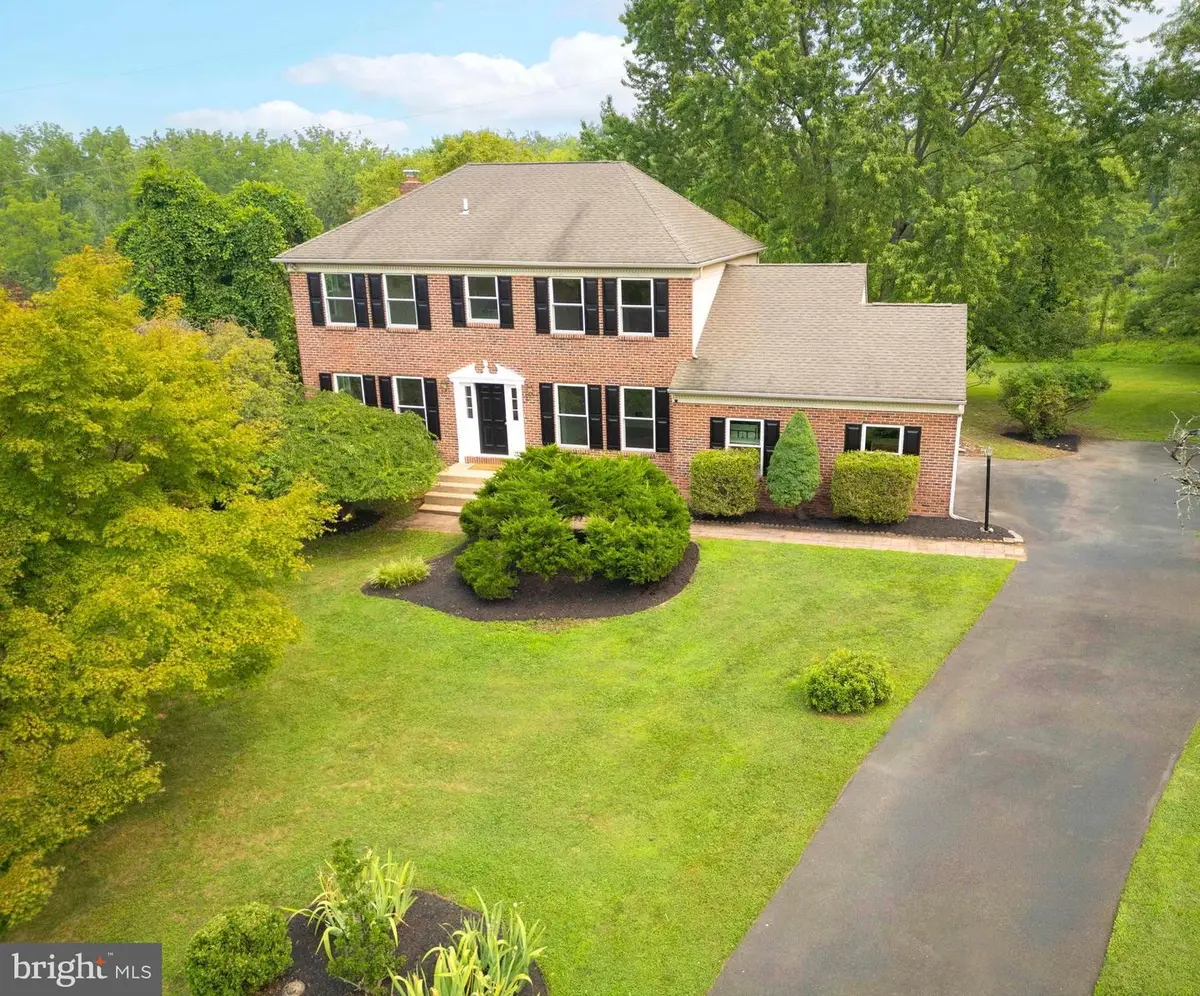 14 Brighton Pl, Newtown, PA 18940 - #1