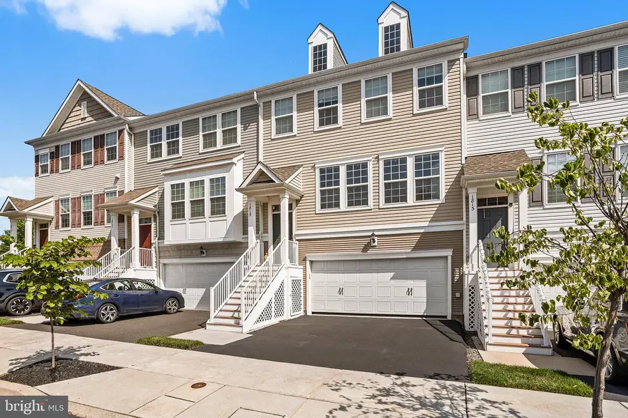 1815 Pinnacle Dr, Warrington, PA 18976 - #2
