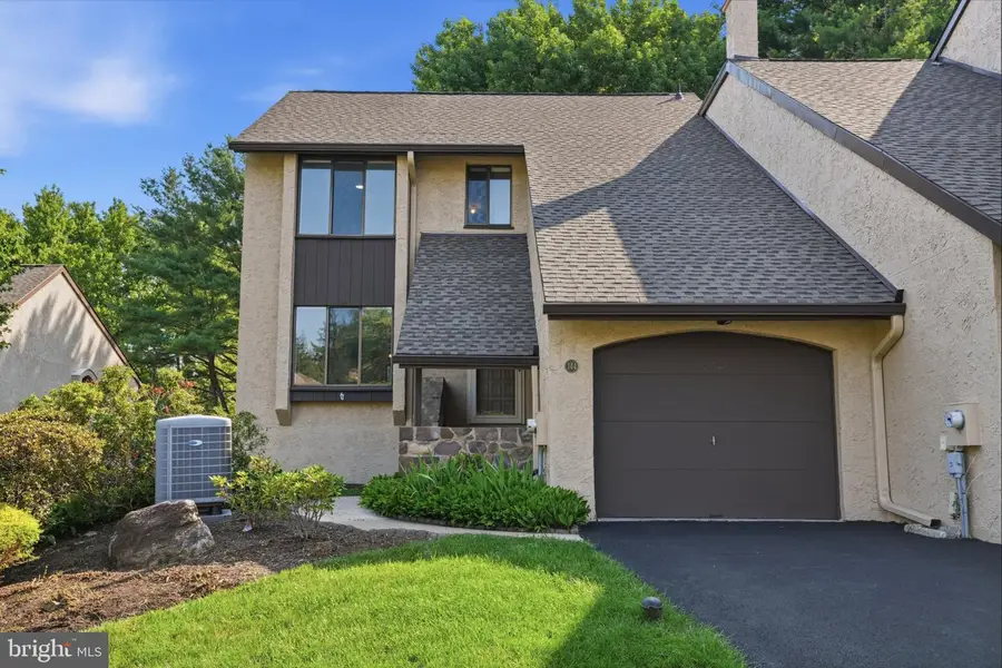 144 Golf Club Dr, Langhorne, PA 19047 - #2