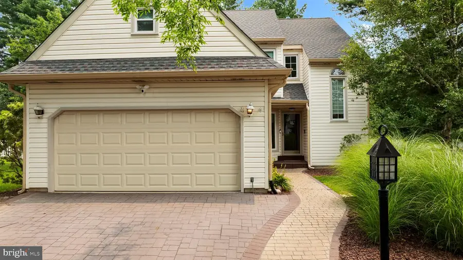 11 Ruby Ct, Newtown, PA 18940 - #2