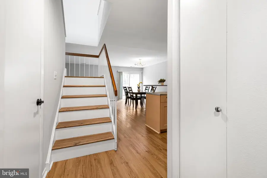 994 Bancroft Pl, Warminster, PA 18974 - #3