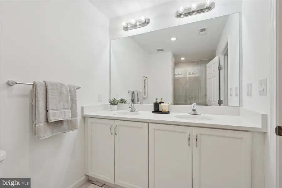 16353 River View Ct, Bristol, PA 19007 - #3