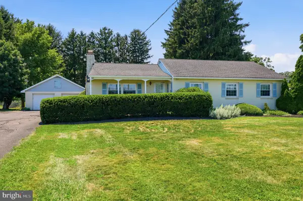 830 Almshouse Rd, WARMINSTER, PA 18974