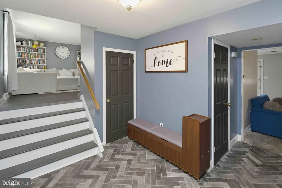 550 Gables Ct, Langhorne, PA 19047 - #3