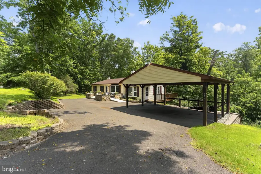 121 S Limekiln Pike, Chalfont, PA 18914 - #2