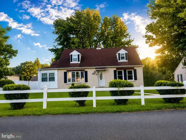 1128 Park, BENSALEM, PA 19020
