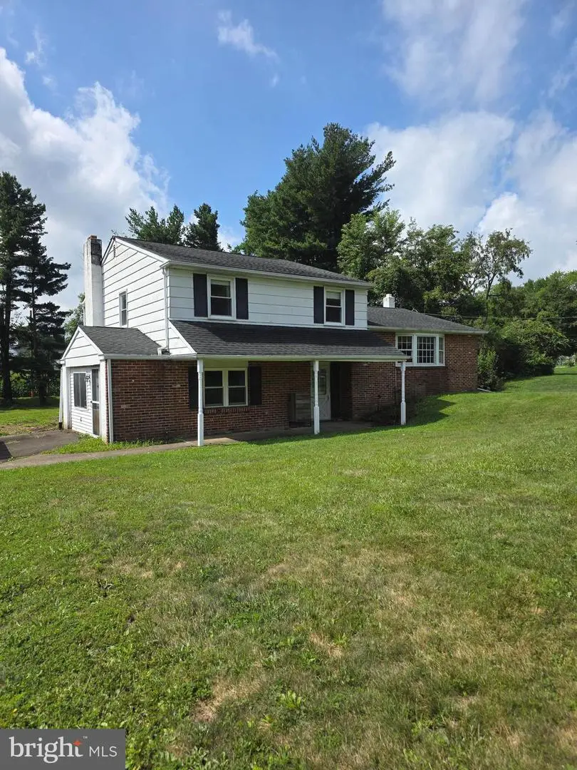 36 S Traymore Ave, Warminster, PA 18974 - #1