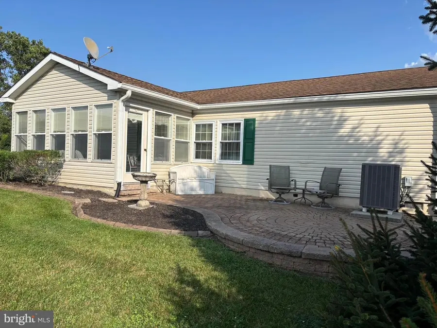 387 Thrush Ct W #w, New Hope, PA 18938 - #2