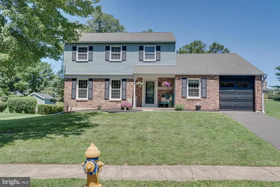 327 Lenape Ln, Chalfont, PA 18914 - #3