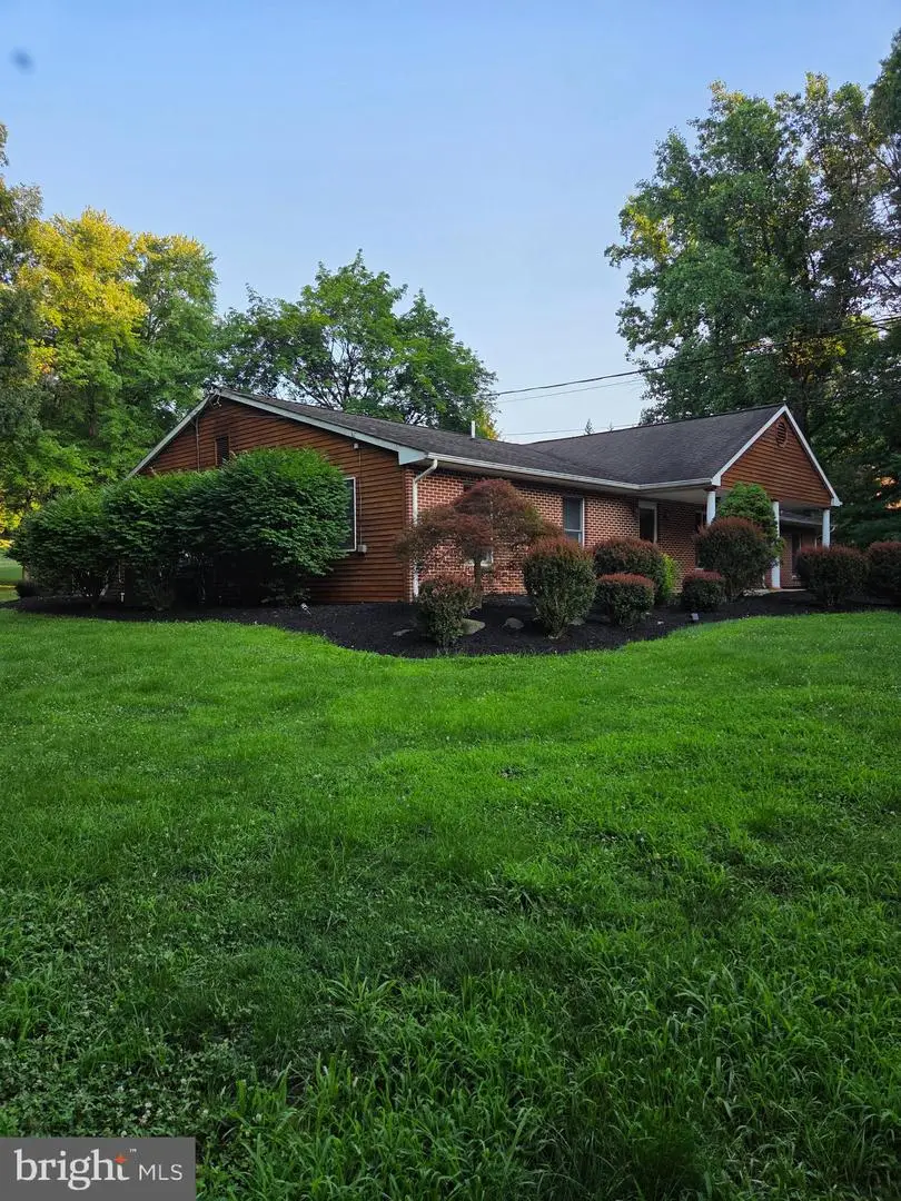 1373 Oxford Valley Rd, Yardley, PA 19067 - #3