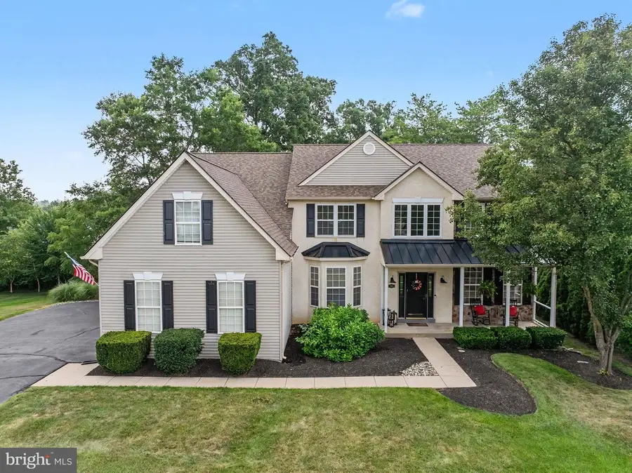 941 Red Coat Farm Dr, Chalfont, PA 18914 - #2