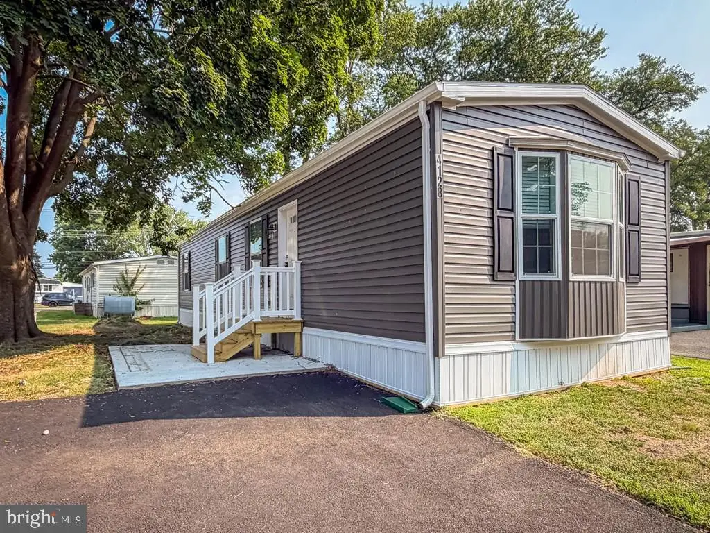 4128 Davis Dr, Morrisville, PA 19067 - #1