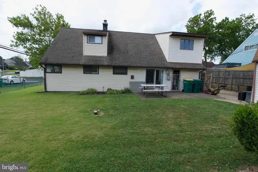 6 Canna Rd, Levittown, PA 19057 - #3
