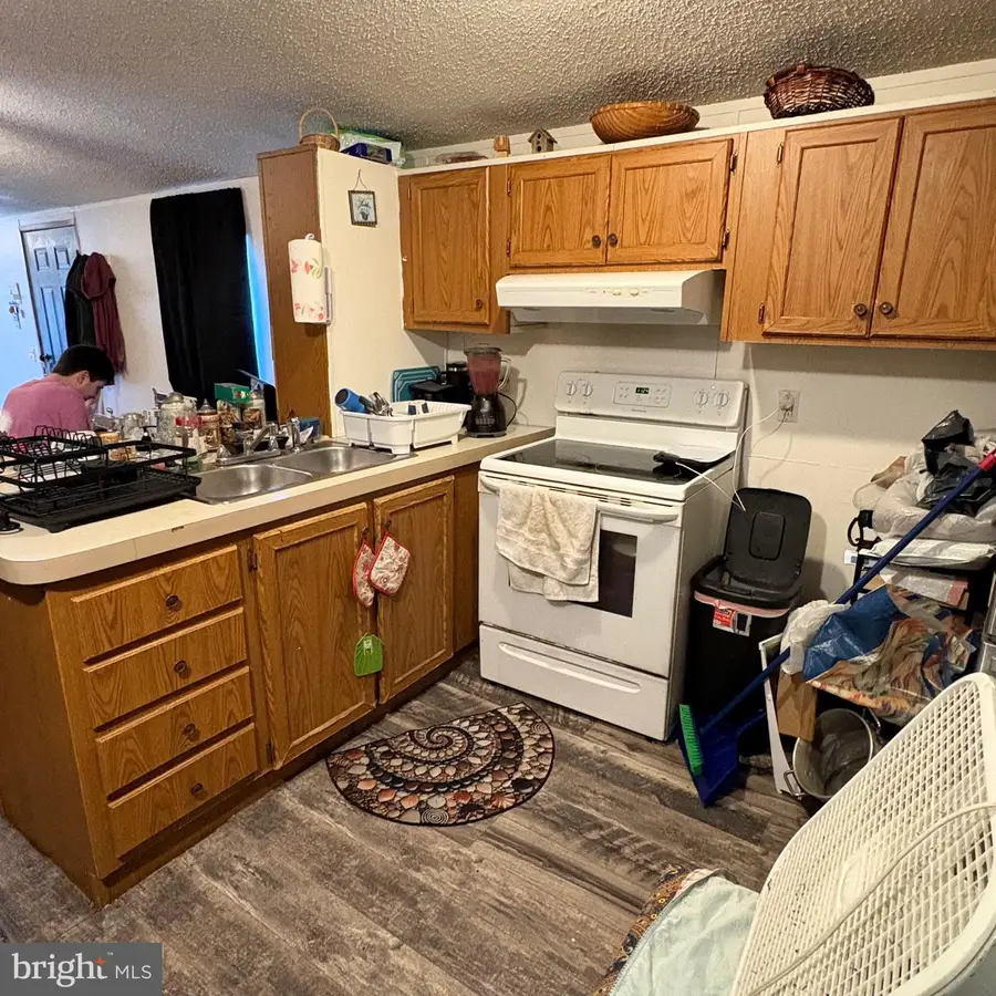 4115 Davis Dr, Morrisville, PA 19067 - #3
