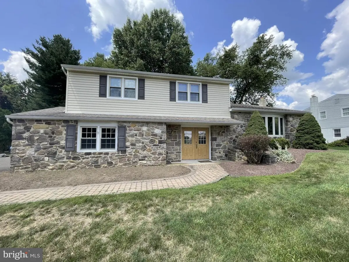 1266 Old Jordan Rd, Holland, PA 18966 - #1