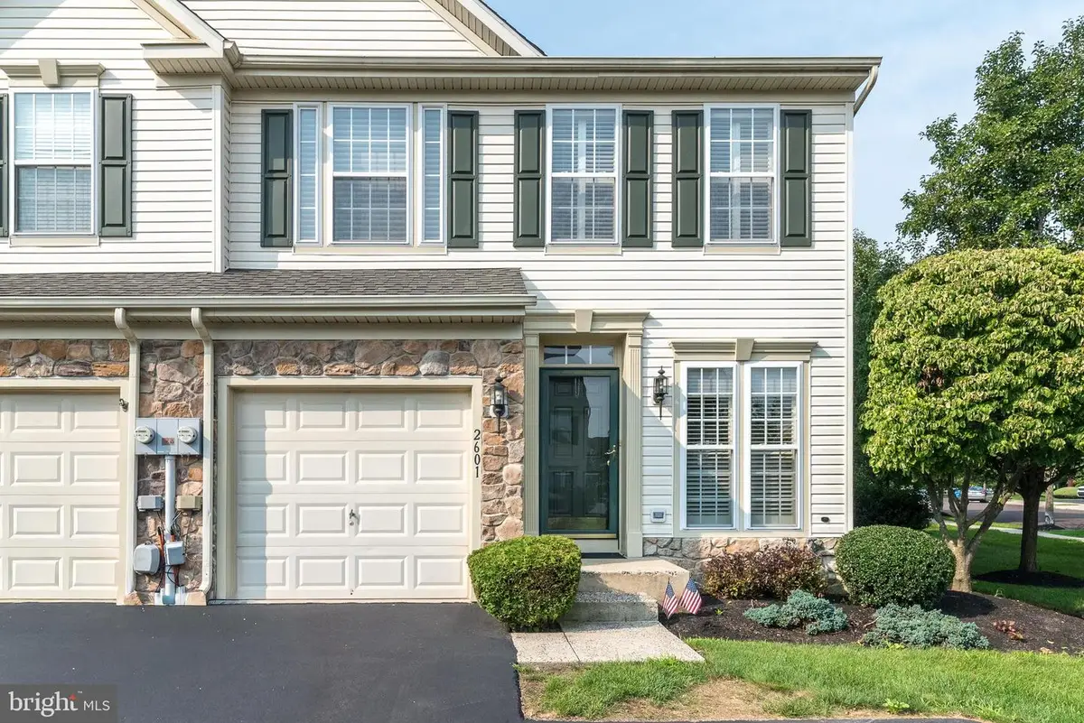 2601 Crabapple Cir, Perkasie, PA 18944 - #1