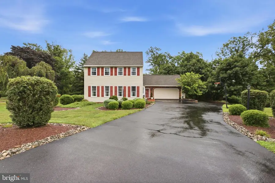 113 Hayhurst Ct, Holland, PA 18966 - #2