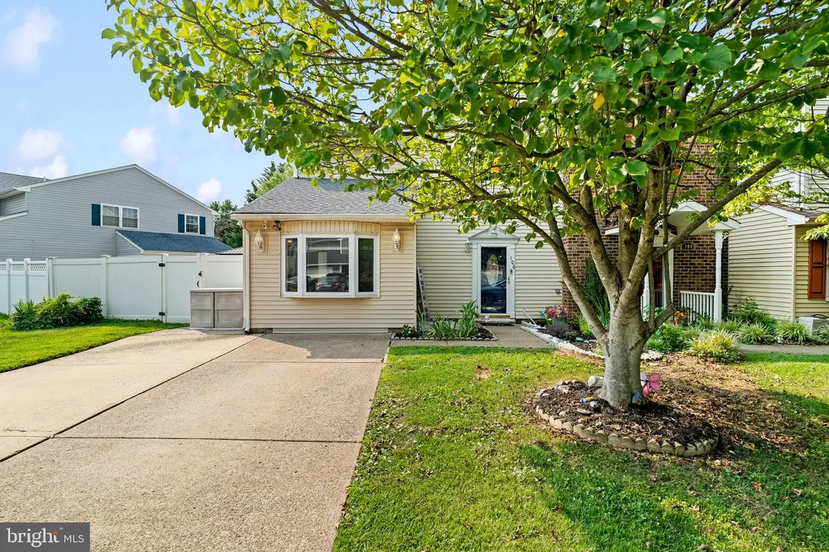 106 Winfield Ct, Fairless Hills, PA 19030 - #1