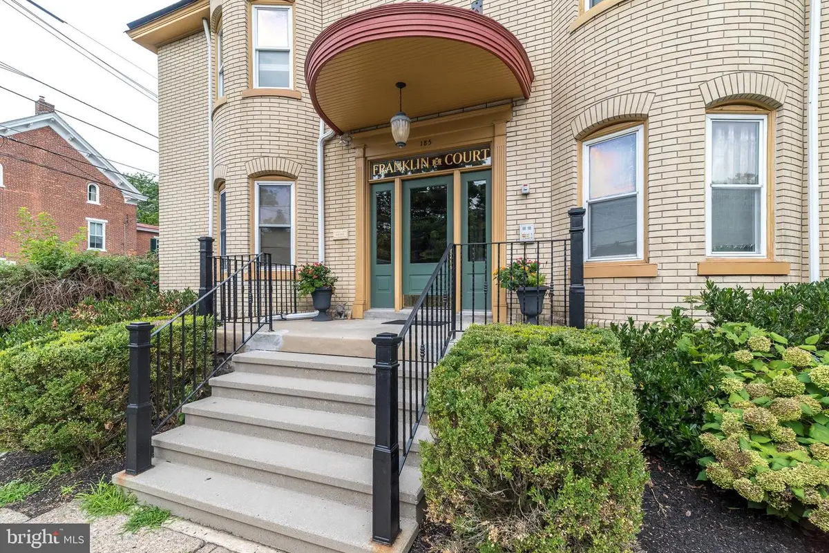 185 W Court St #3, Doylestown, PA 18901 - #1