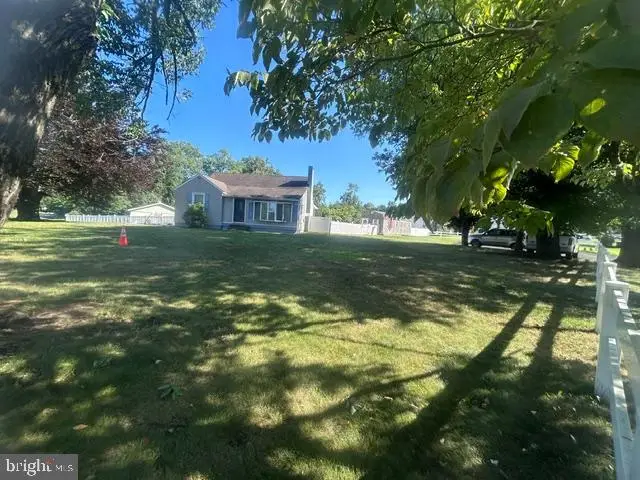 6279 Hulmeville Rd, Bensalem, PA 19020 - #2