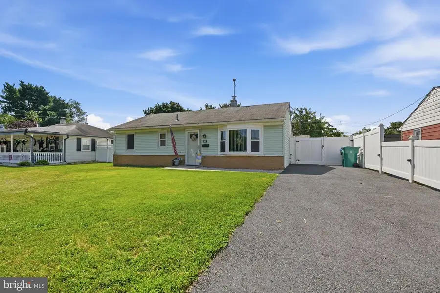 906 Mauri Ave, Croydon, PA 19021 - #2