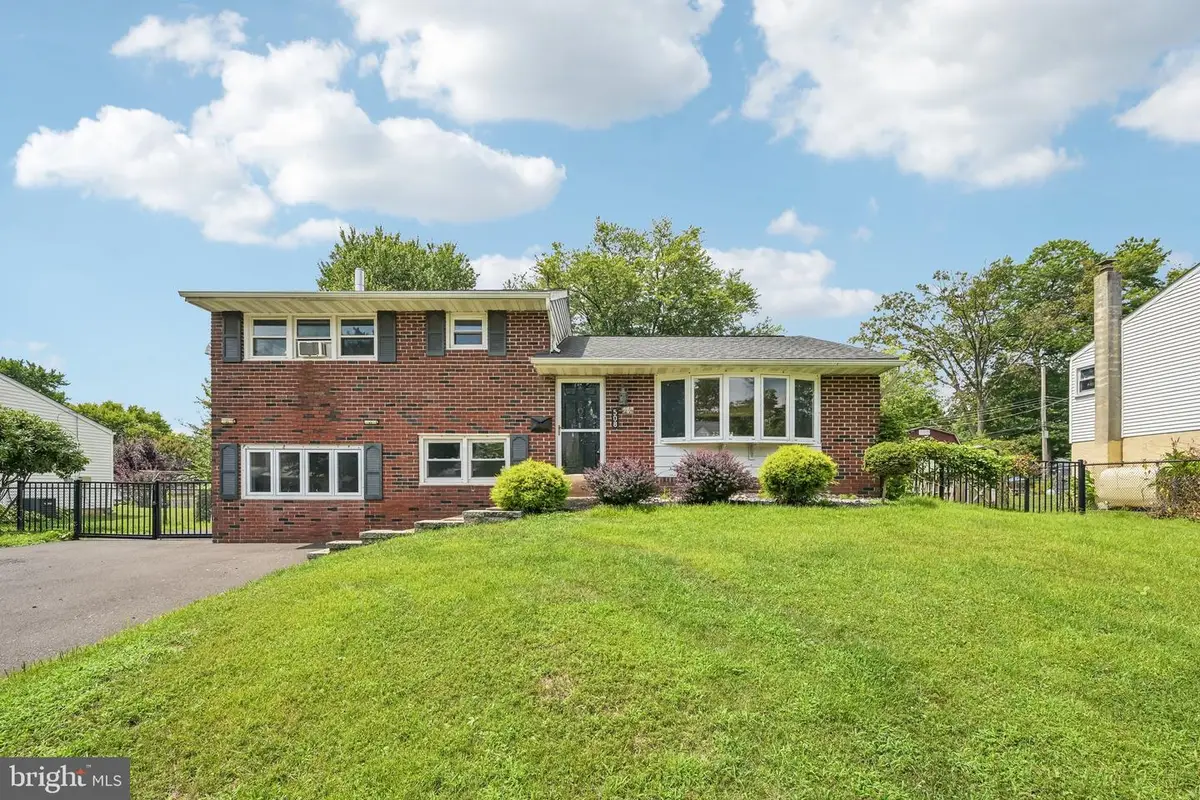 508 Fairview Ave, Penndel, PA 19047 - #1