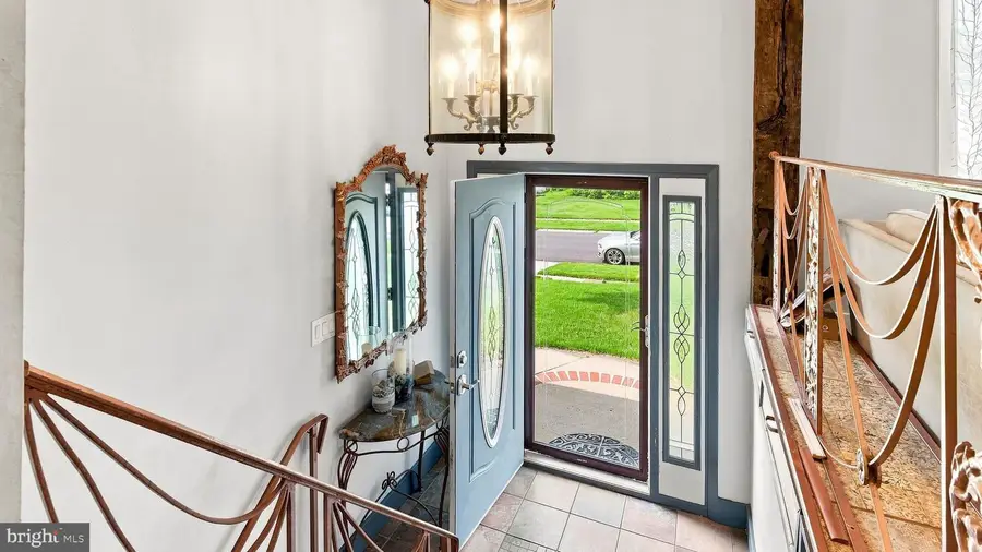 445 Patton Dr, Warminster, PA 18974 - #3