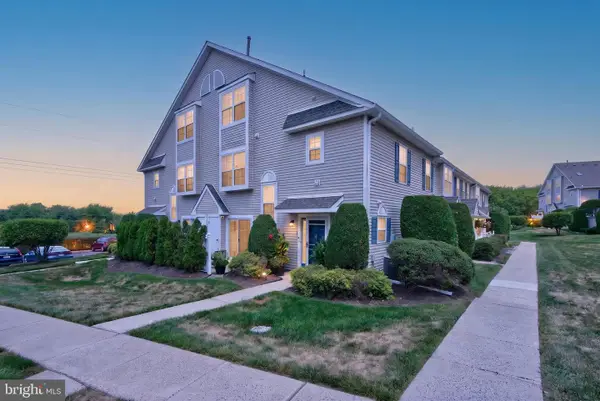 1512 Carol Ct, JAMISON, PA 18929