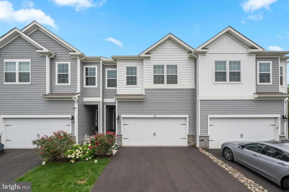 60 Fonthill Ct, Quakertown, PA 18951 - #1