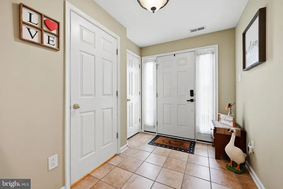 733 Waterway Ct, Quakertown, PA 18951 - #3