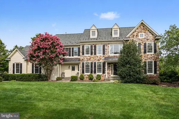 125 Muirfield Ln, CHALFONT, PA 18914