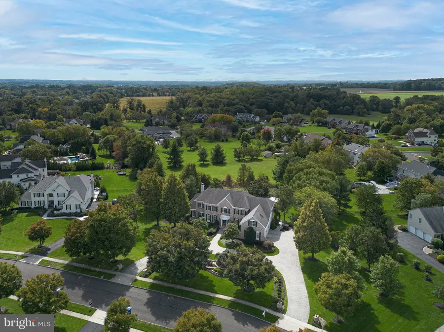 2025 Beacon Hill Dr, Newtown, PA 18940 - #2