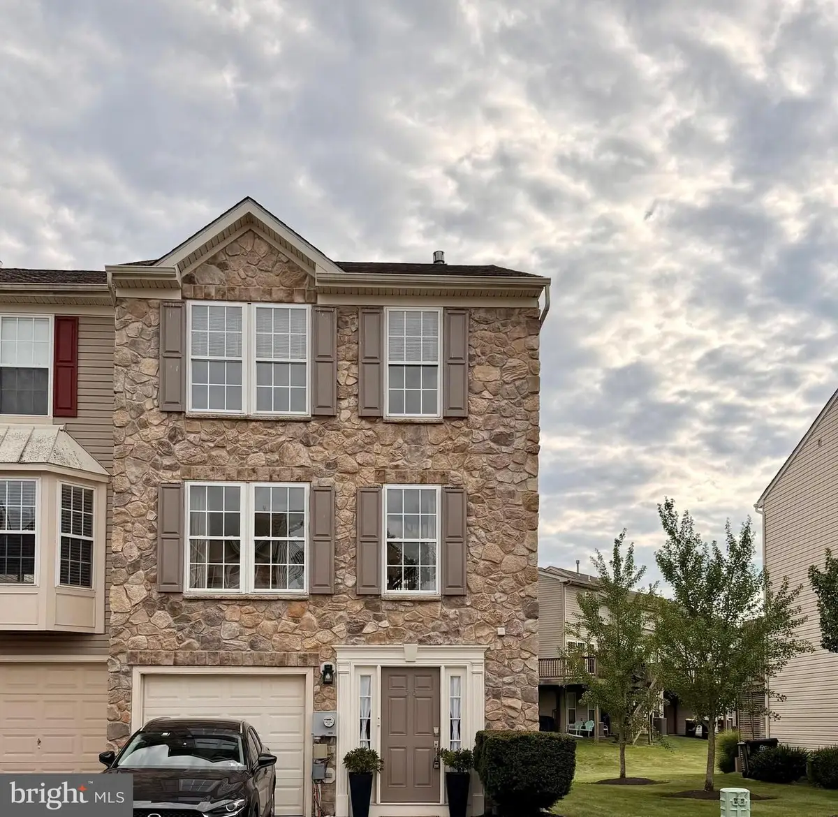 210 Windsor Ct, Quakertown, PA 18951 - #1
