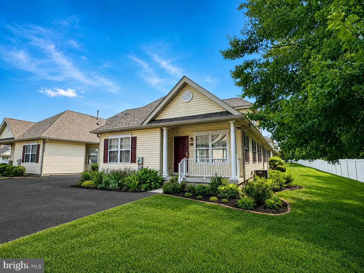 14 Regents Ct, Bensalem, PA 19020 - #1