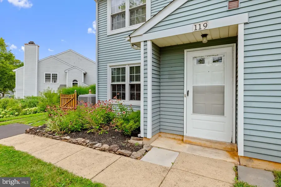 119 Carousel Cir, New Britain, PA 18901 - #3
