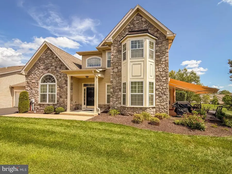 124 Thornhill Ln, Newtown, PA 18940 - #2