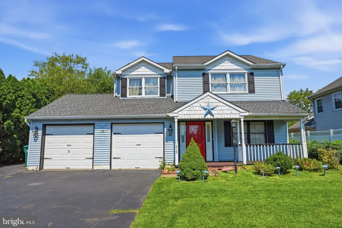 513 Stanford Rd, Fairless Hills, PA 19030 - #1