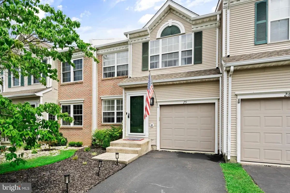 25 Sparrow Walk, Newtown, PA 18940 - #1