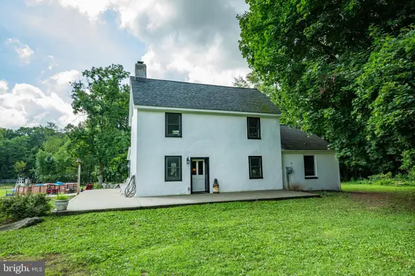 1328 Cobbler Rd, QUAKERTOWN, PA 18951