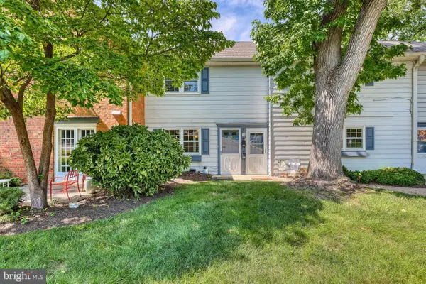 805 Yardley Commons, YARDLEY, PA 19067