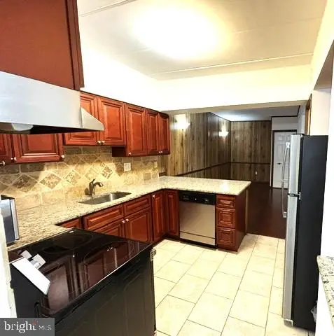66 Oakridge Dr, Langhorne, PA 19047 - #3
