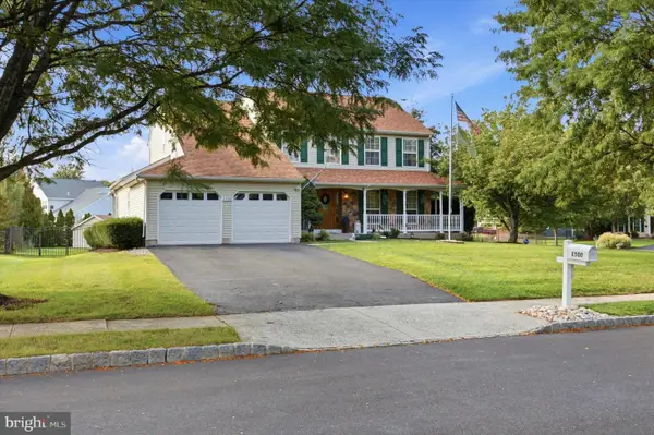 1500 Laurel Cir, WARRINGTON, PA 18976