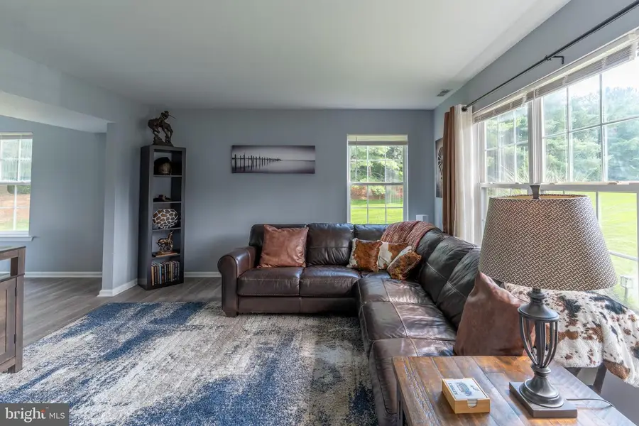 19 Jennifer Dr, Chalfont, PA 18914 - #3