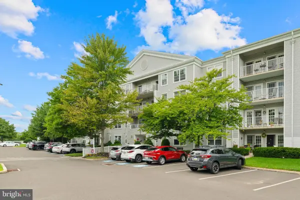 4303 Centennial Sta #430, WARMINSTER, PA 18974