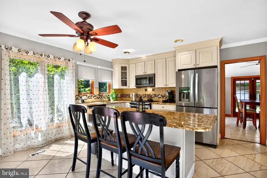 1016 Clemens Ct, Bensalem, PA 19020 - #3