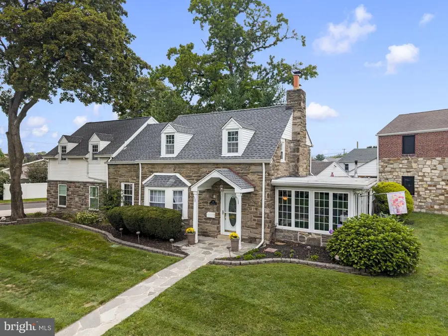79 Manor Cir, Bristol, PA 19007 - #3