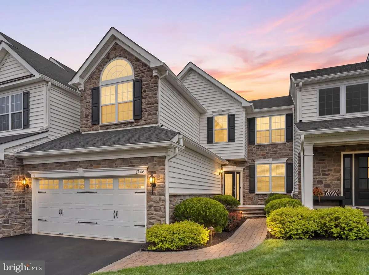 1746 Locust Dr, Yardley, PA 19067 - #1