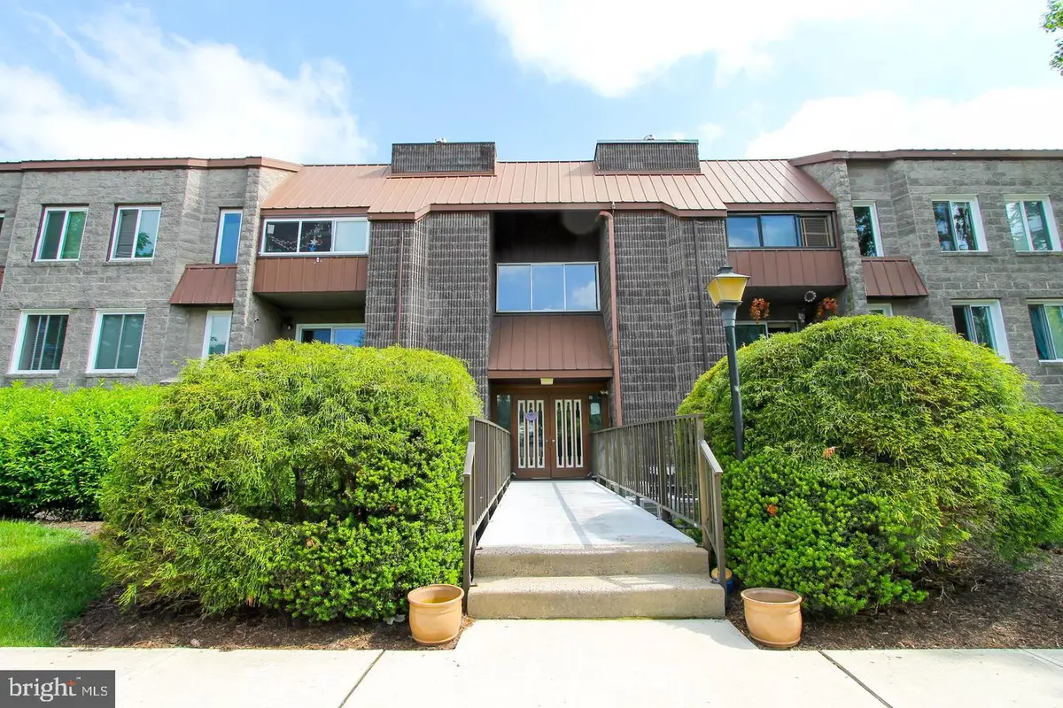 114 Leedom #114, Newtown, PA 18940 - #1