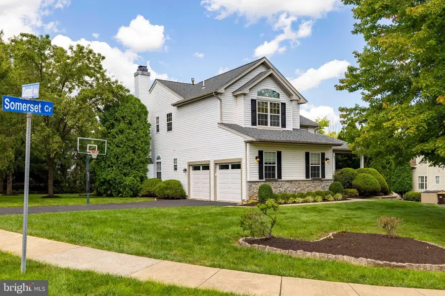 212 Somerset Cir, Chalfont, PA 18914 - #2